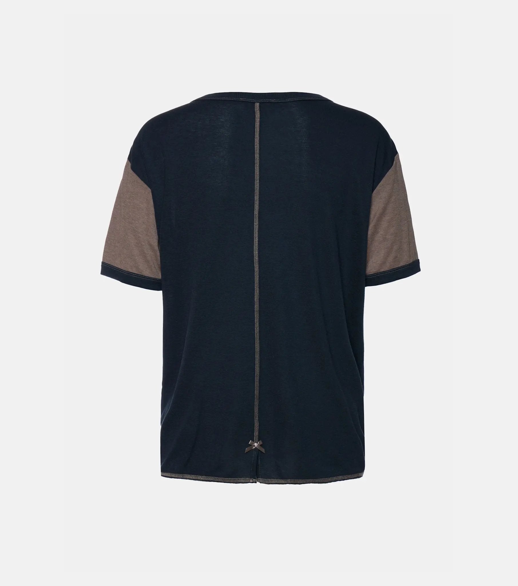 GamzeOM T-shirt Odd Molly