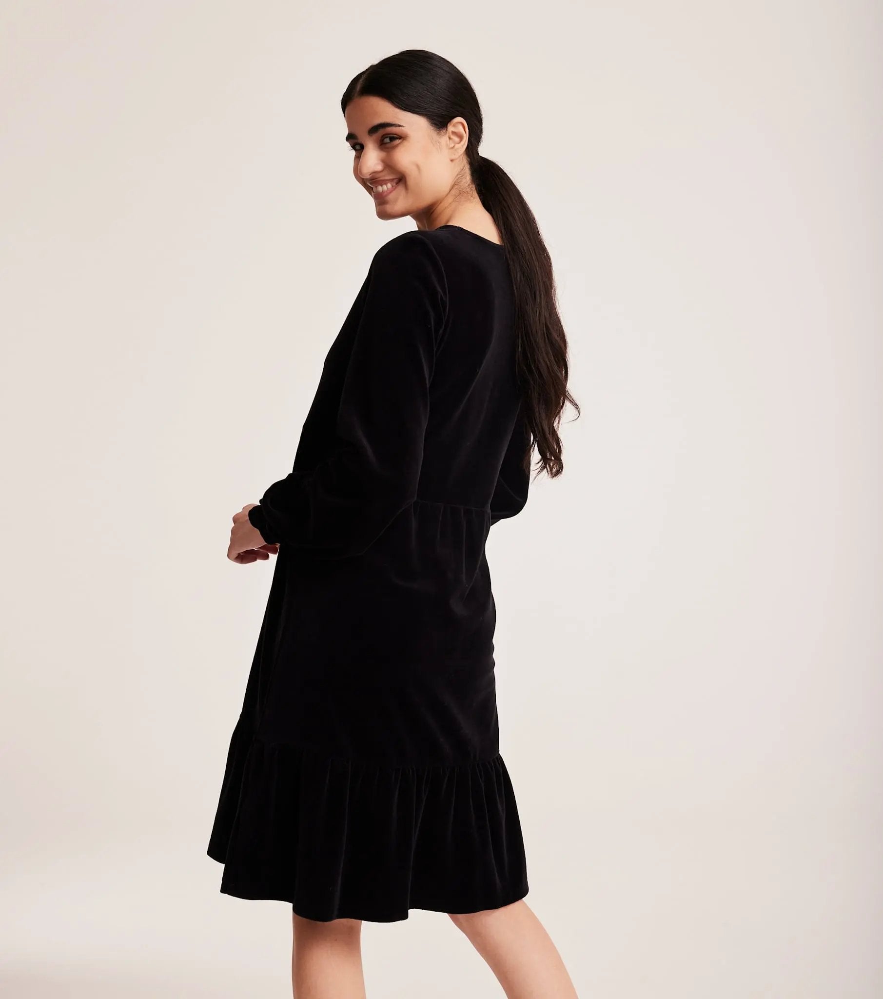 Carola Dress Odd Molly