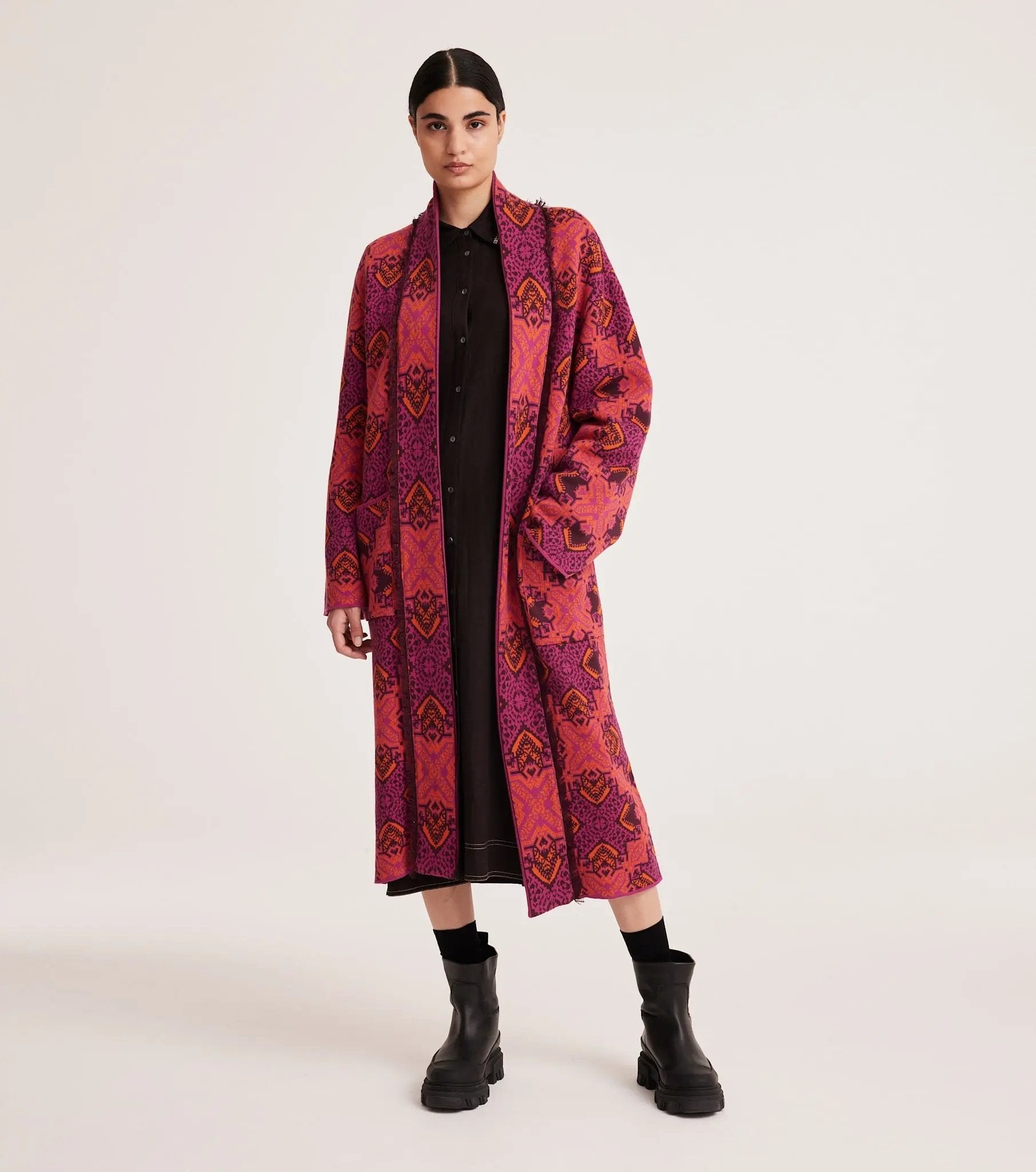 Elaine Long Cardigan Odd Molly